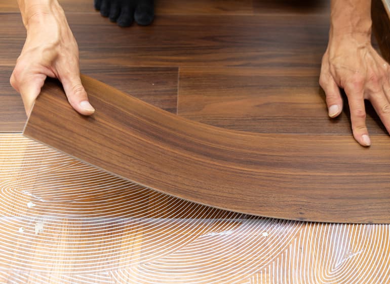 床・壁・天井の張り替え