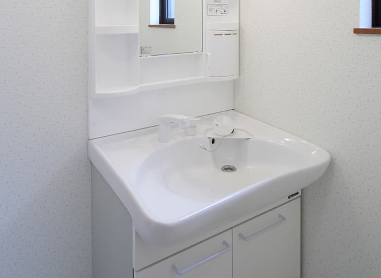 洗面化粧台交換